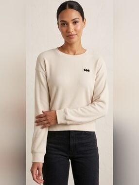 5 For $25✨️Batman Womens Medium-Large Oversized Crewneck Longsleeved Sweatshirt